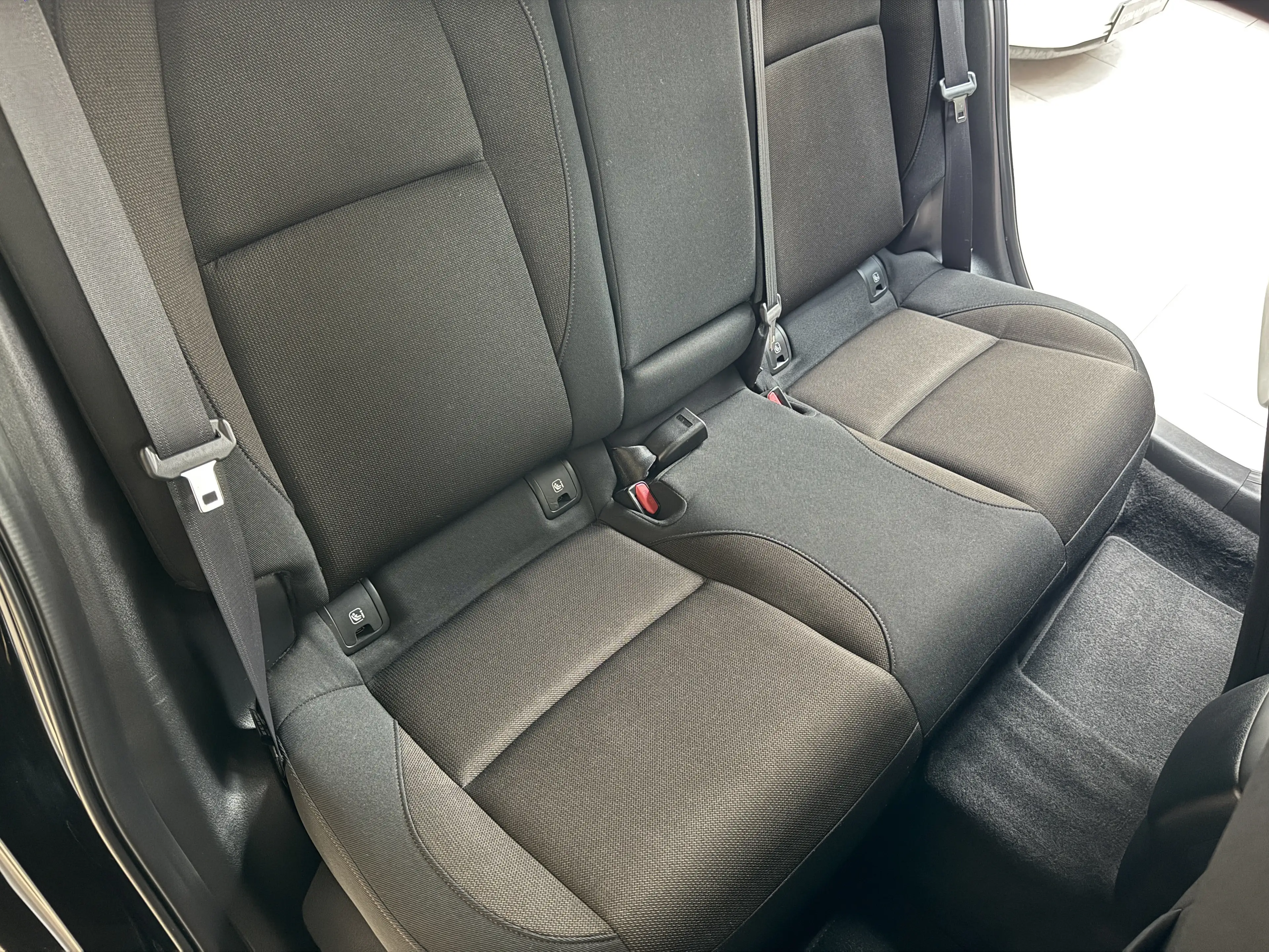 Mazda 3 Selection 1-Hand 360 Kamera Head Up SHZ Navi — photo 9