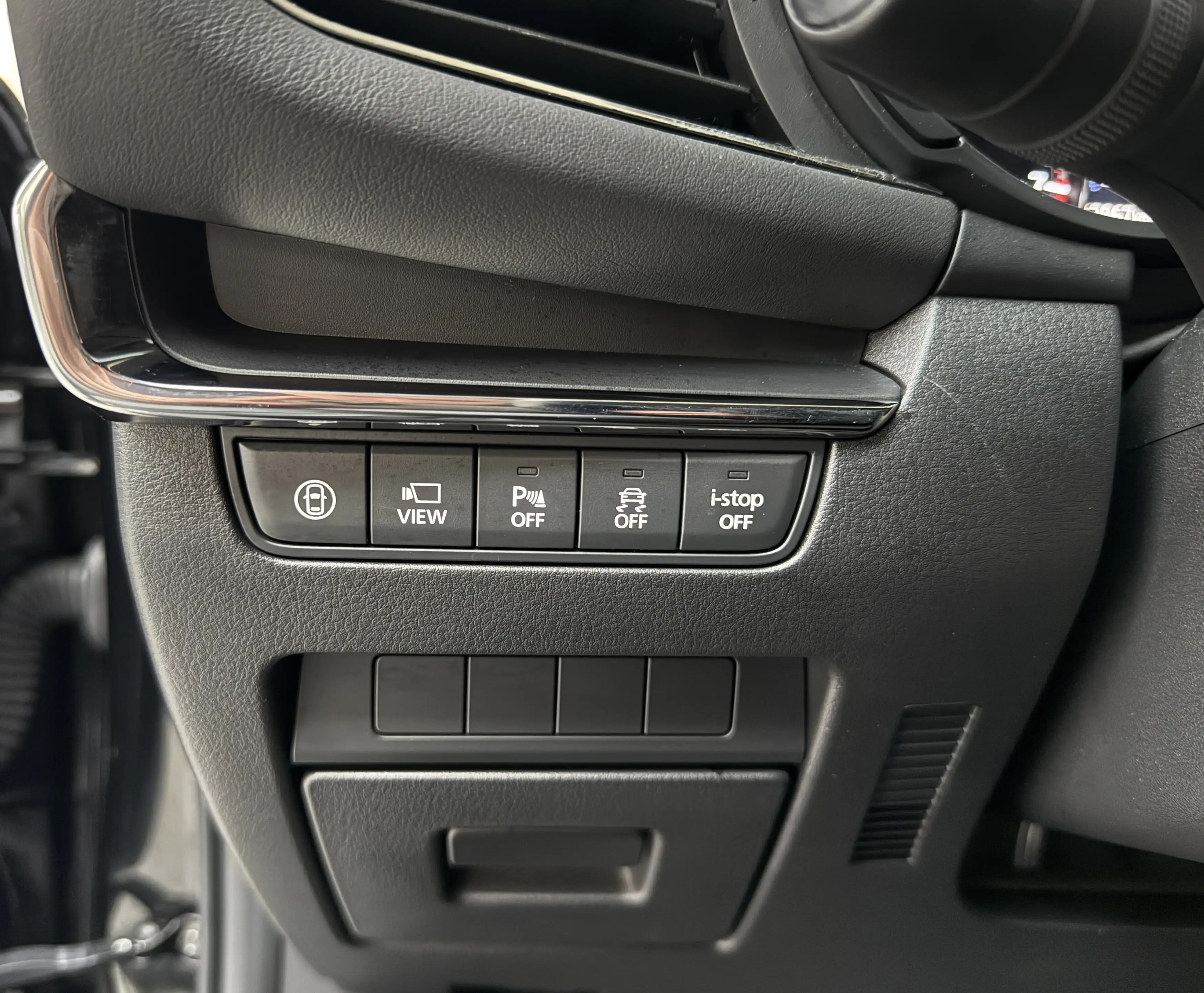 Mazda 3 Selection 1-Hand 360 Kamera Head Up SHZ Navi — photo 15