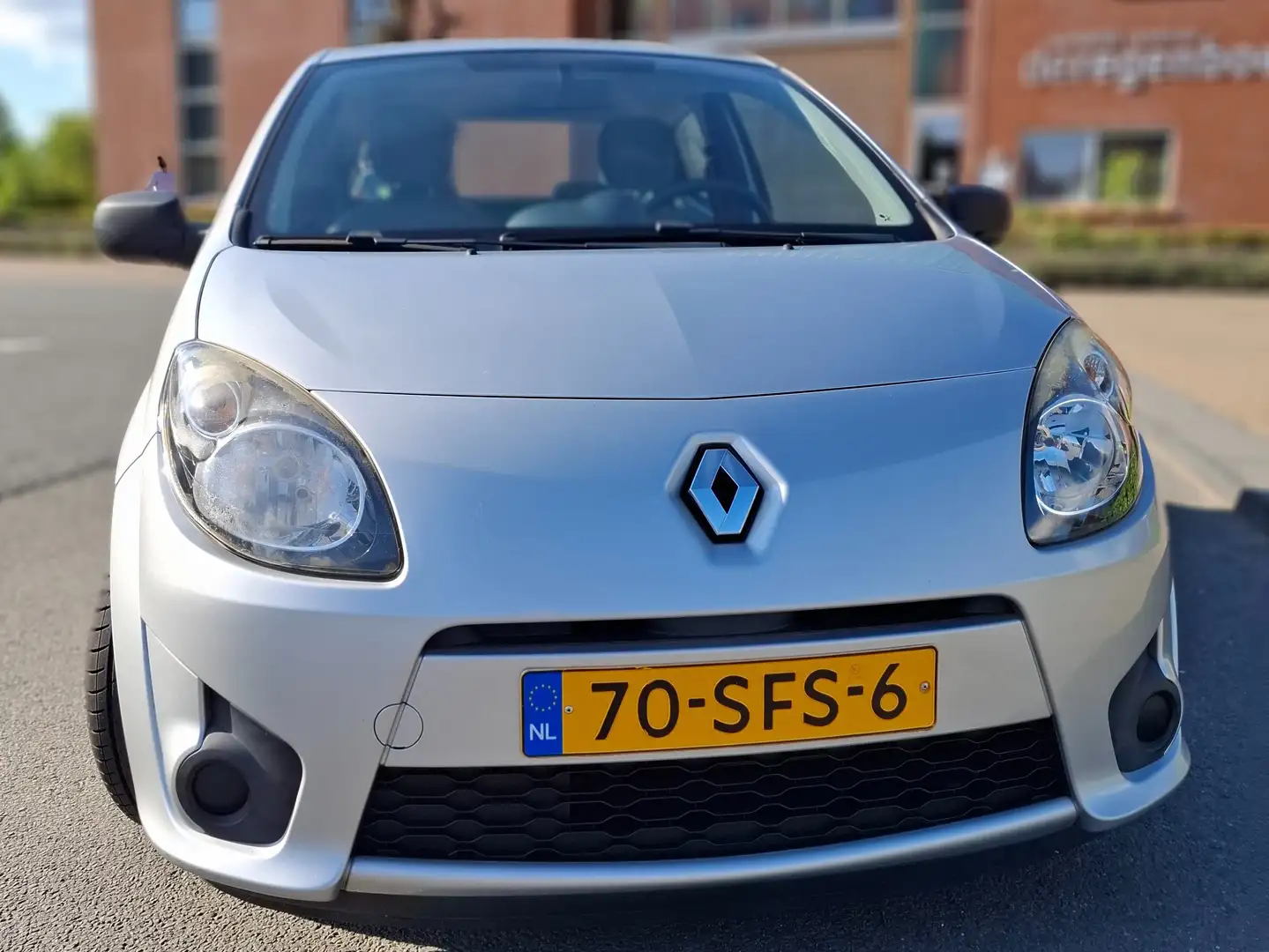 Renault Twingo Twingo 1.2-16V Authentique Grijs - 2