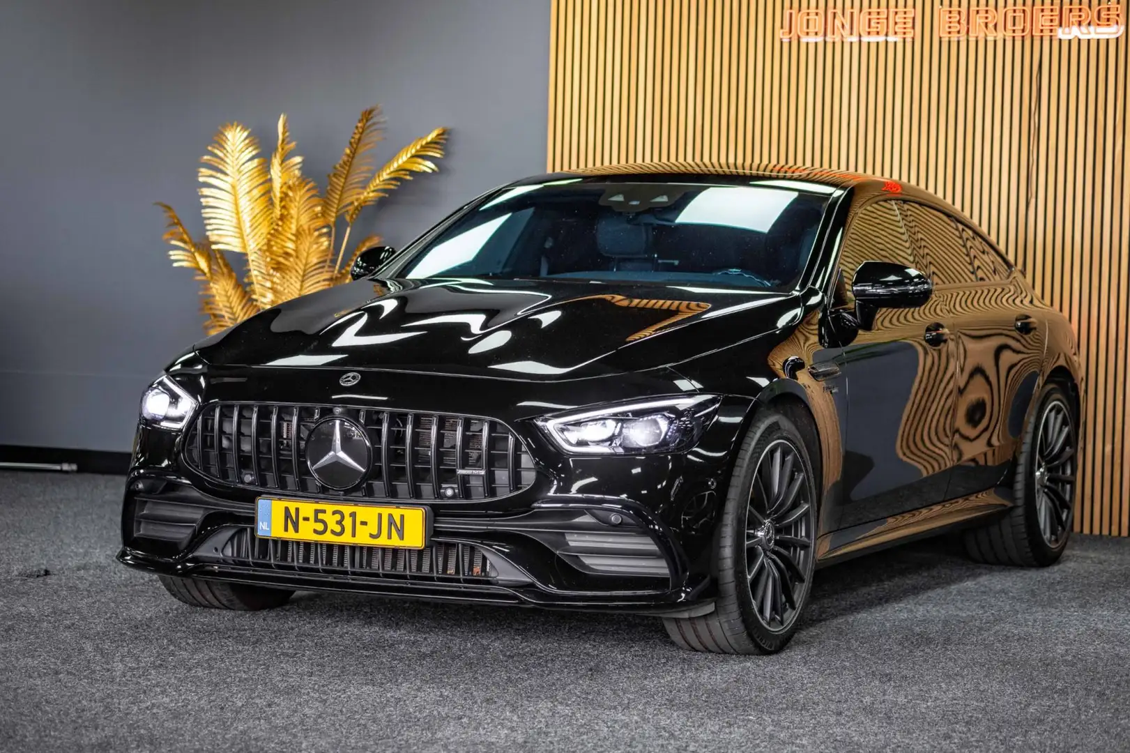 Mercedes-Benz AMG GT 4-Door Coupe AMG 43 4MATIC+ Premium Plus Zwart - 2