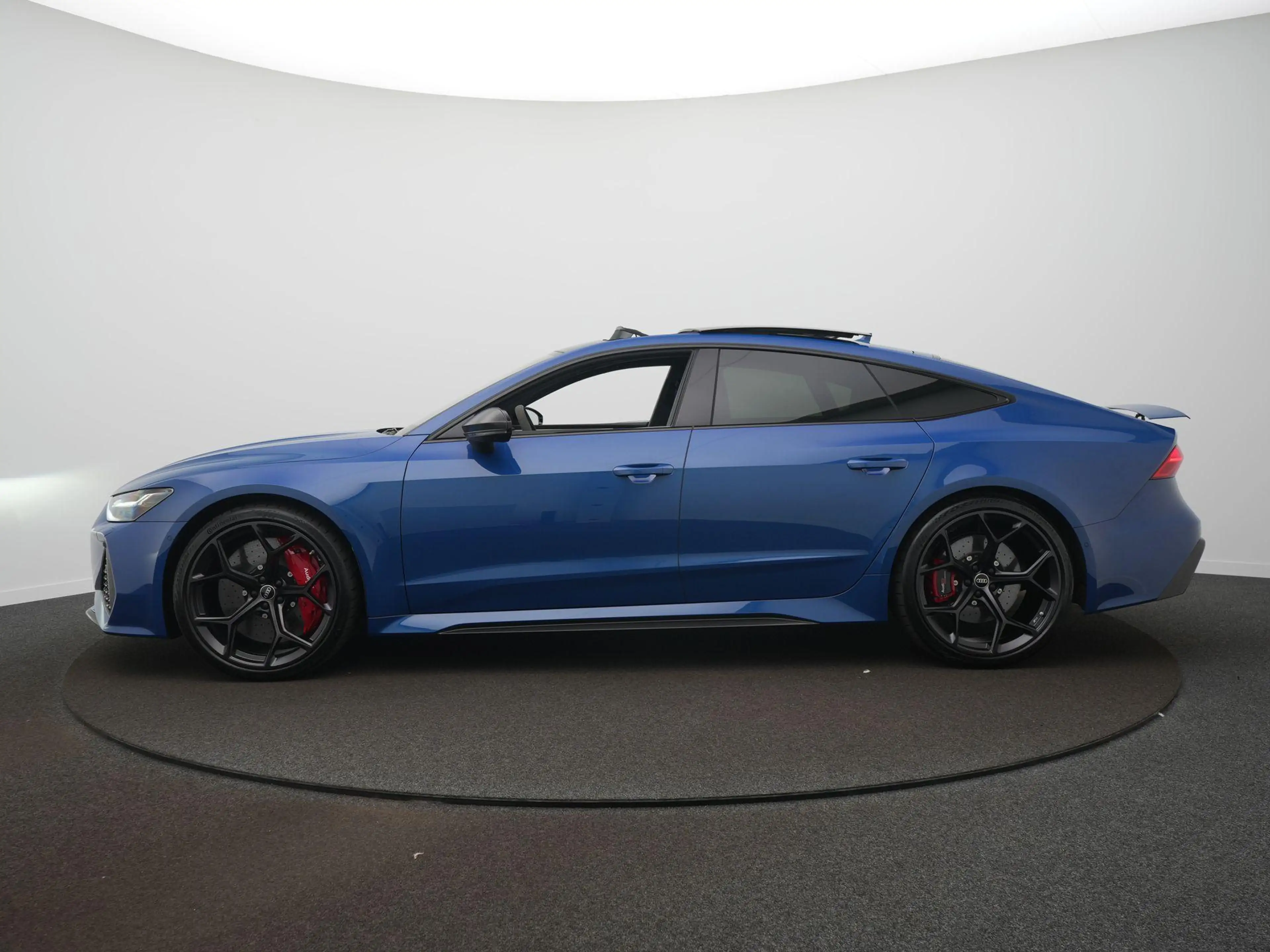 Audi RS7 sportback 4.0 TFSI RS 7 quattro Performance | PANO — photo 12