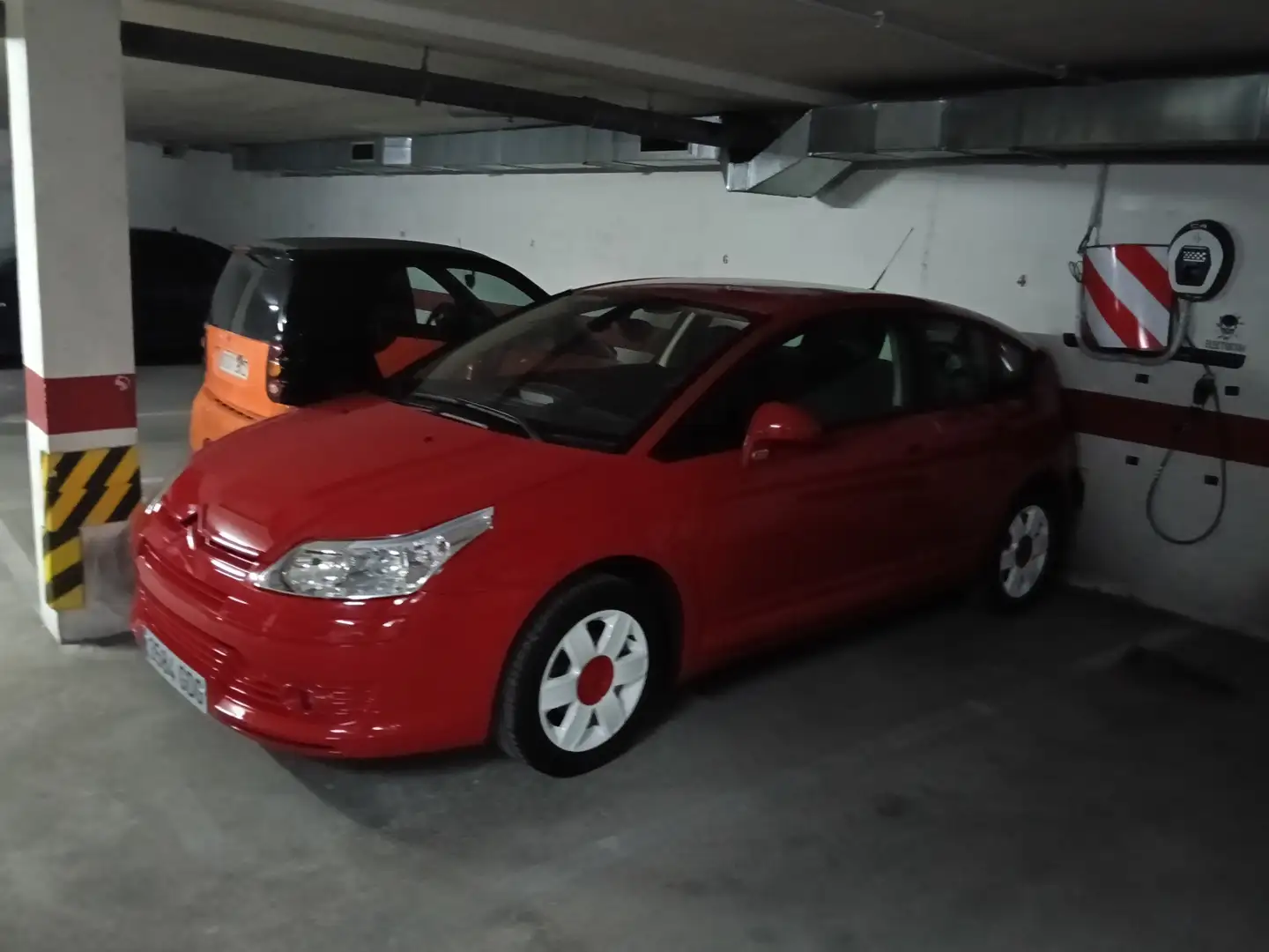 Citroen C4 C4 Coupé 1.6 VTI Cool Cool Rojo - 2