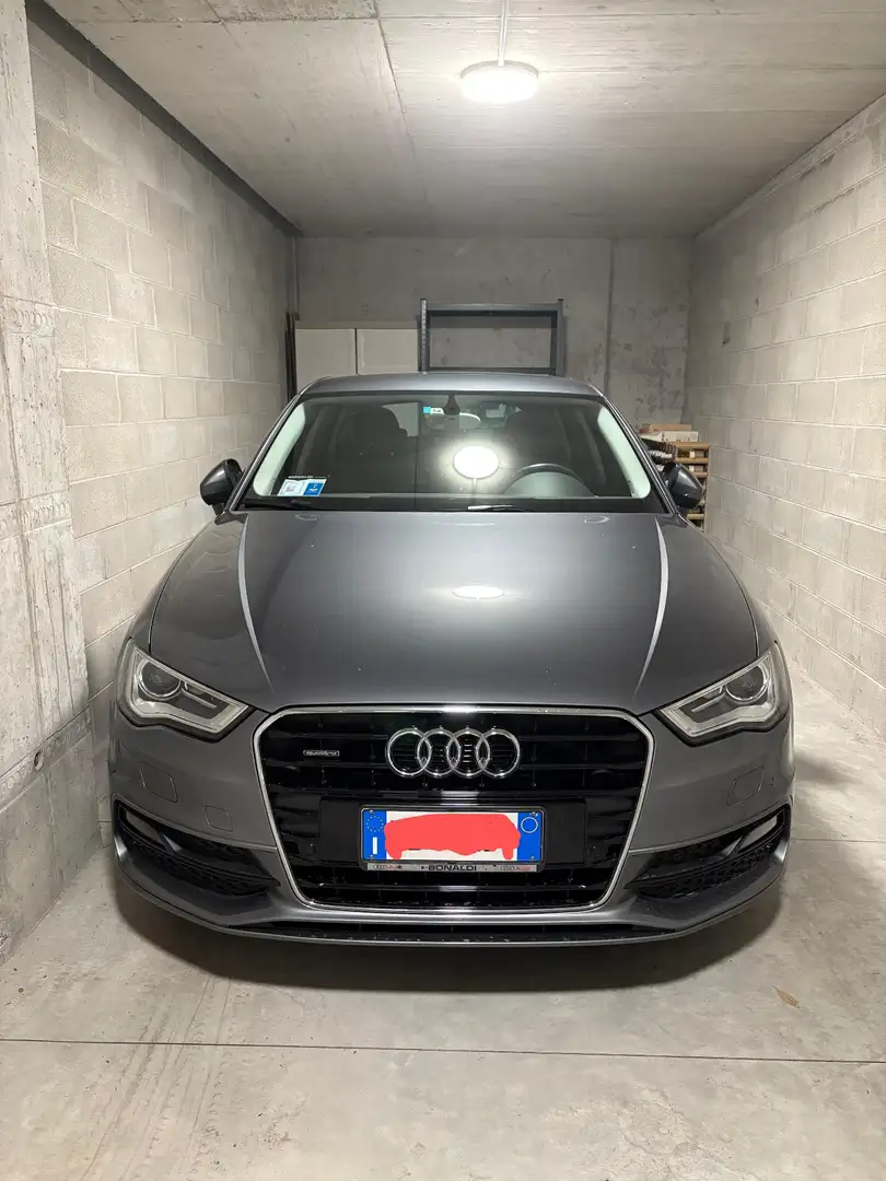 Audi A3 Sportback 2.0 tdi Ed. quattro Ambition 150cv E6 Grigio - 1