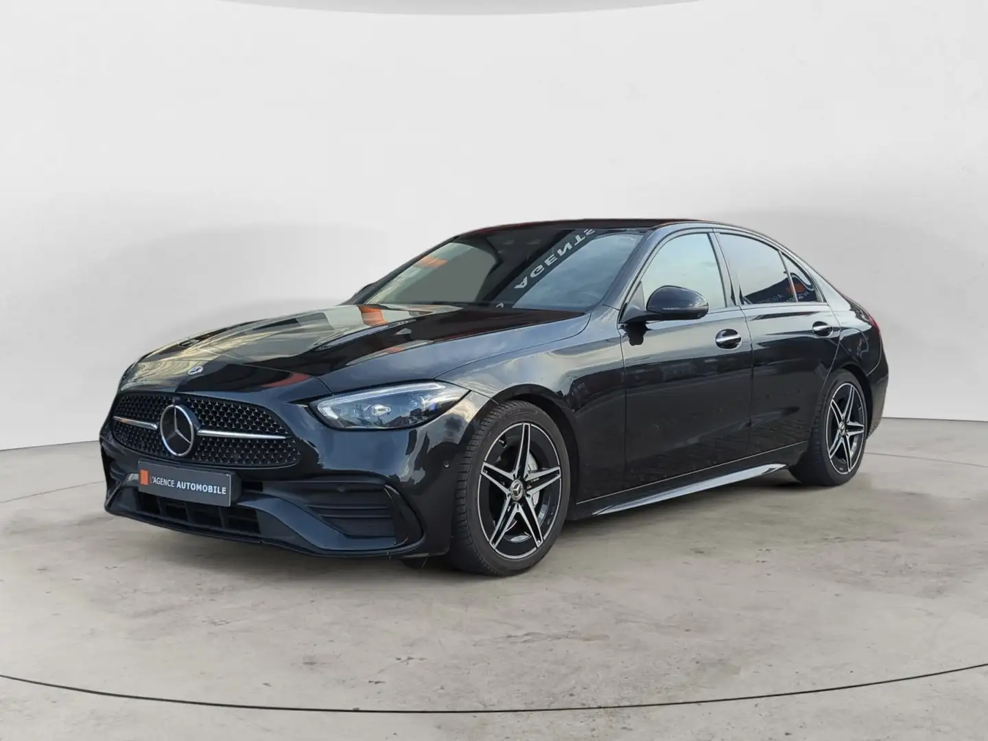 Mercedes-Benz C 300 4-Matic AMG Line Garantie 12 à 48 mois Zwart - 2