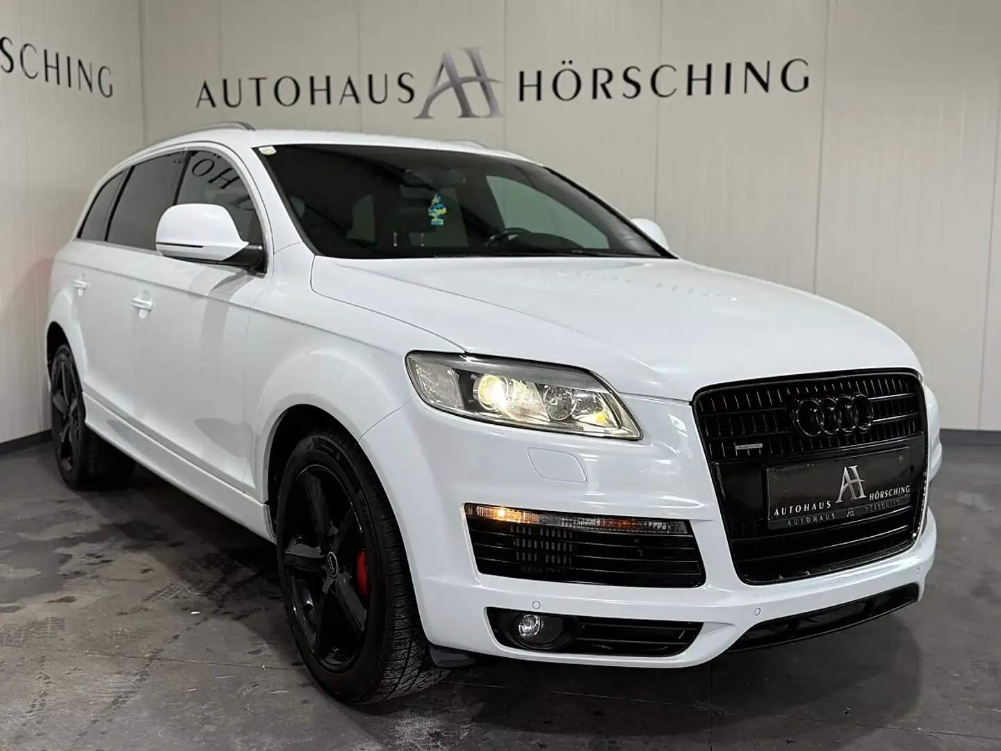 Audi Q7 3,0 TDI V6 QUATTRO //S-LINE// Tiptronic Weiß - 1