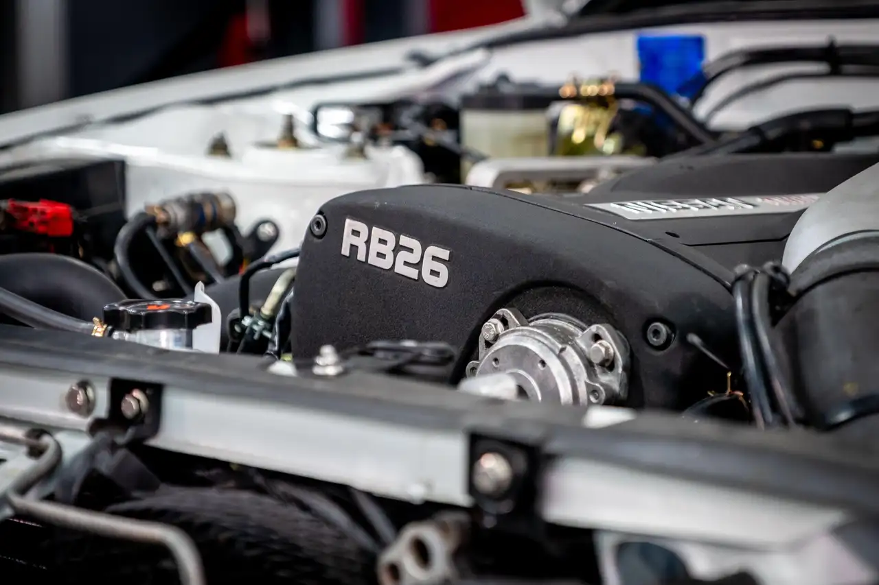 Nissan Skyline R32 GT-R Vspec - Complete OEM Restoration, foto 12