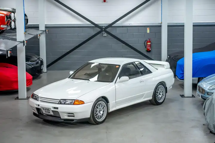 Nissan GT-R 1993