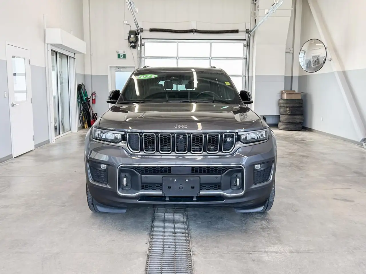 Jeep Grand Cherokee снимка Jeep Grand Cherokee