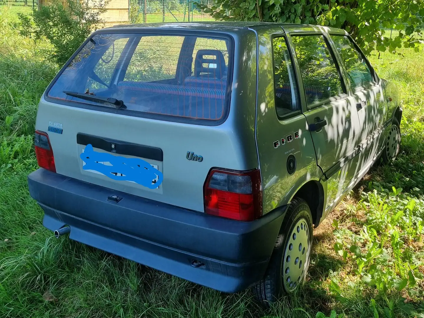 Fiat Uno Uno 5p 1.0 Fire 45cv Silber - 2