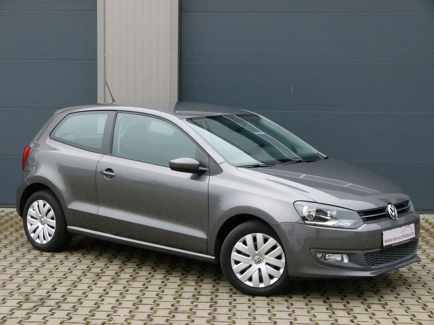 Volkswagen Polo V 1.4  Comfortline Klima 2-Hand PDC Gris - 2