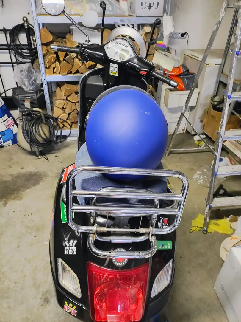 Vespa GTS 250ie Schwarz - 1