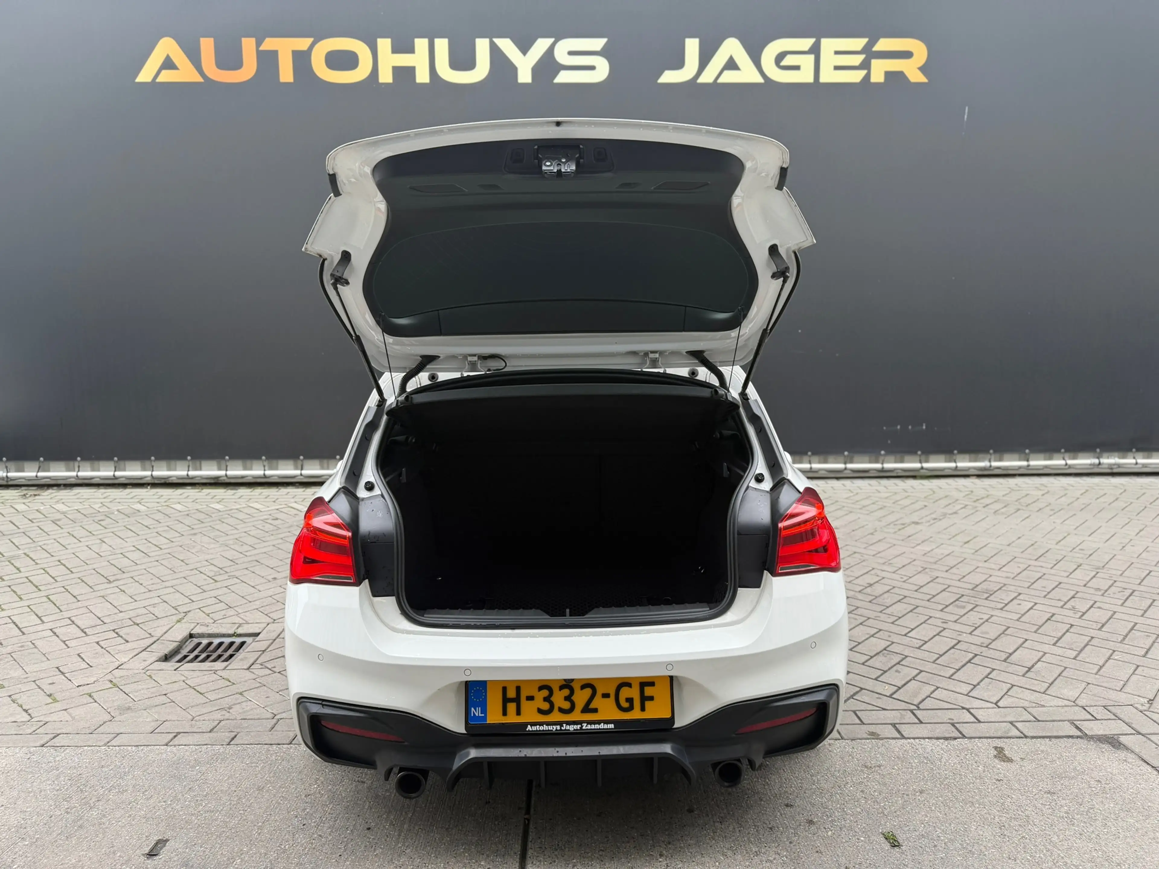 BMW 140 1-serie MW 1-serie M140i High Executive Schuifdak — photo 11