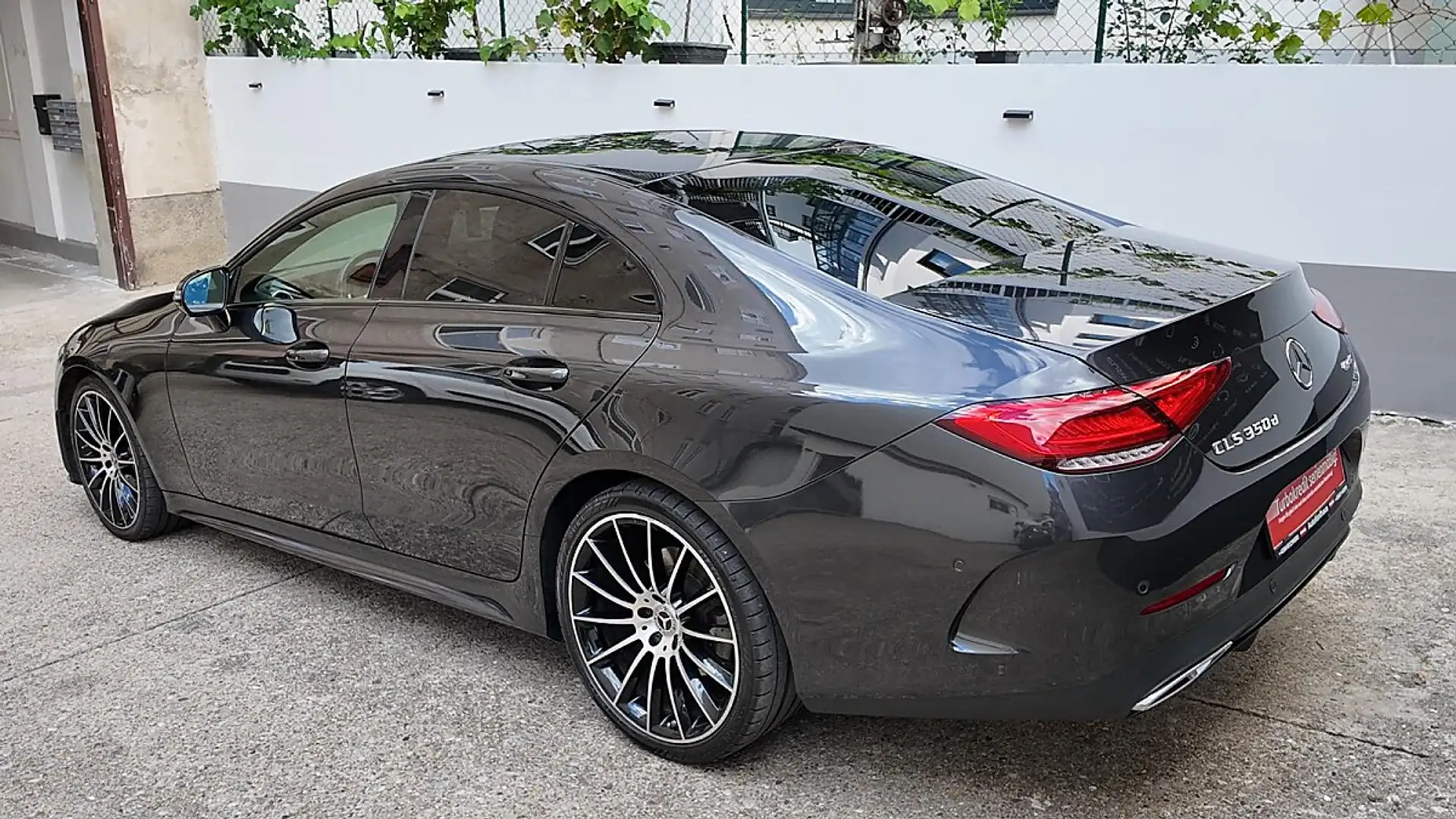 Mercedes-Benz CLS 350 d 4Matic Edition 1 Grau - 2