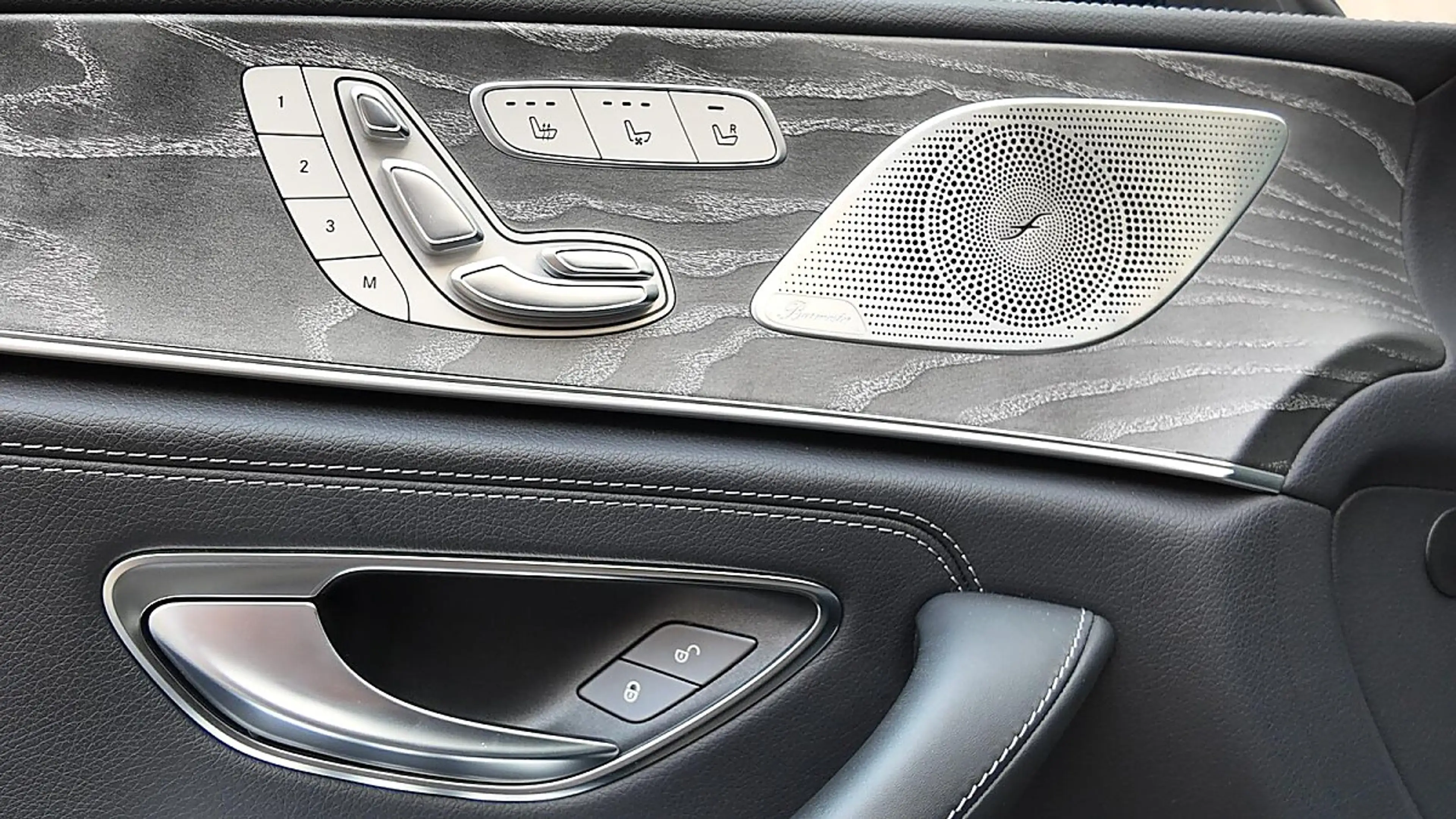 Mercedes-Benz CLS 350 d 4Matic Edition 1 — photo 8