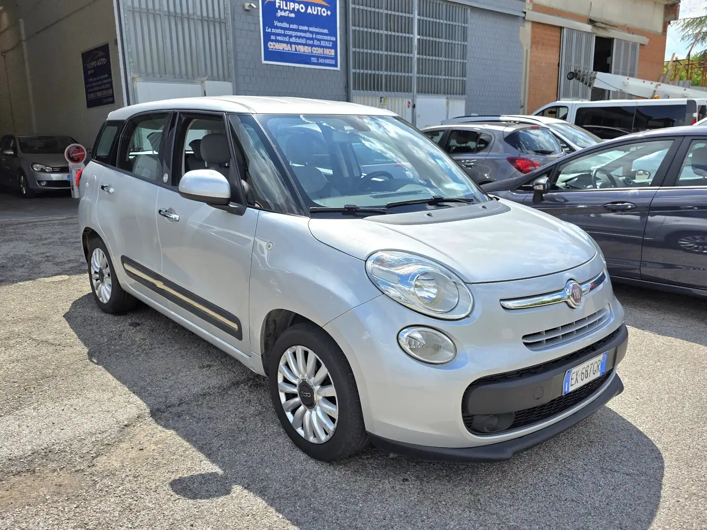 Fiat 500L Living 1.6 mjt Lounge 105cv - 1