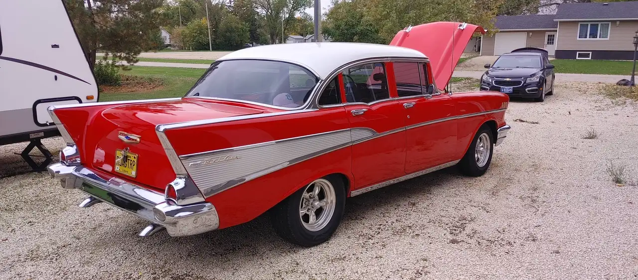 Chevrolet Bel Air снимка Chevrolet Bel Air