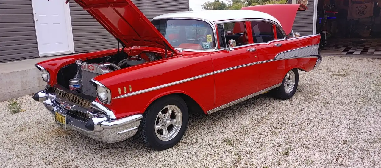Chevrolet Bel Air снимка Chevrolet Bel Air