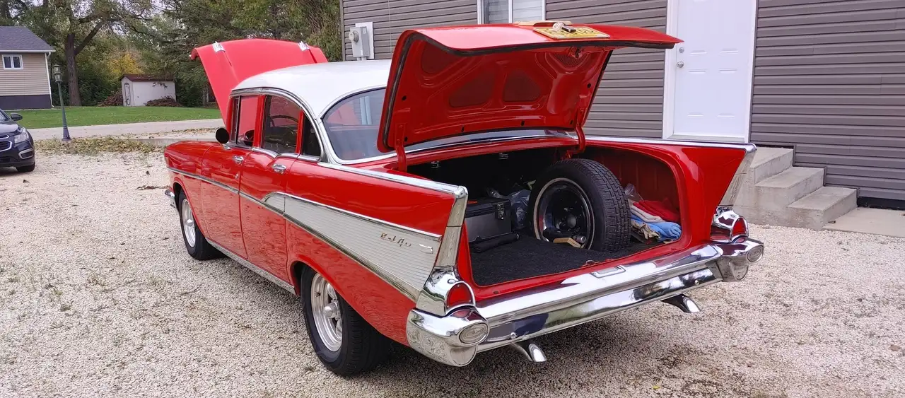 Chevrolet Bel Air снимка Chevrolet Bel Air