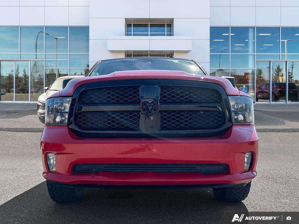 2020 RAM 1500 ST 4x4 Crew Cab 5.6 ft. box 140 in. WB — снимка 1