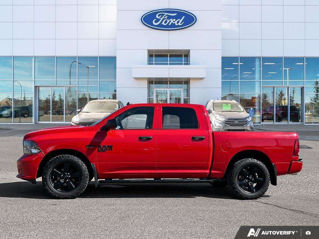 2020 RAM 1500 ST 4x4 Crew Cab 5.6 ft. box 140 in. WB — снимка 1