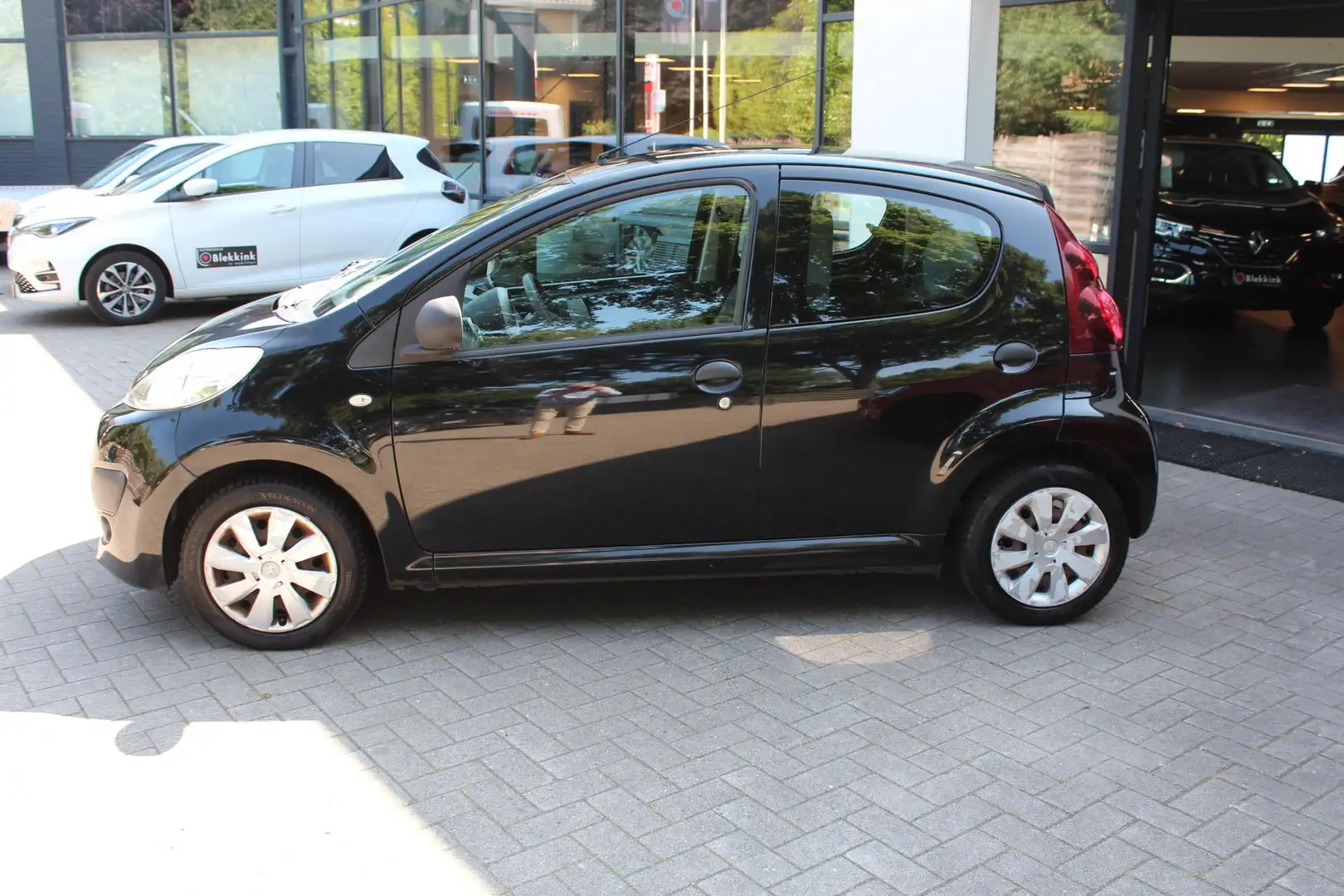 Peugeot 107 1.0 Access Accent Nero - 2