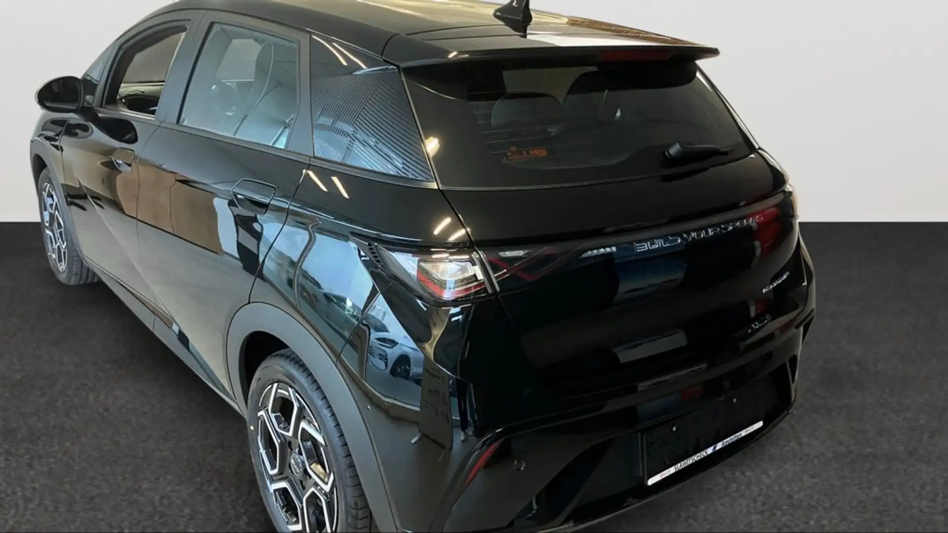 BYD Dolphin Comfort MY2025 Schwarz - 2