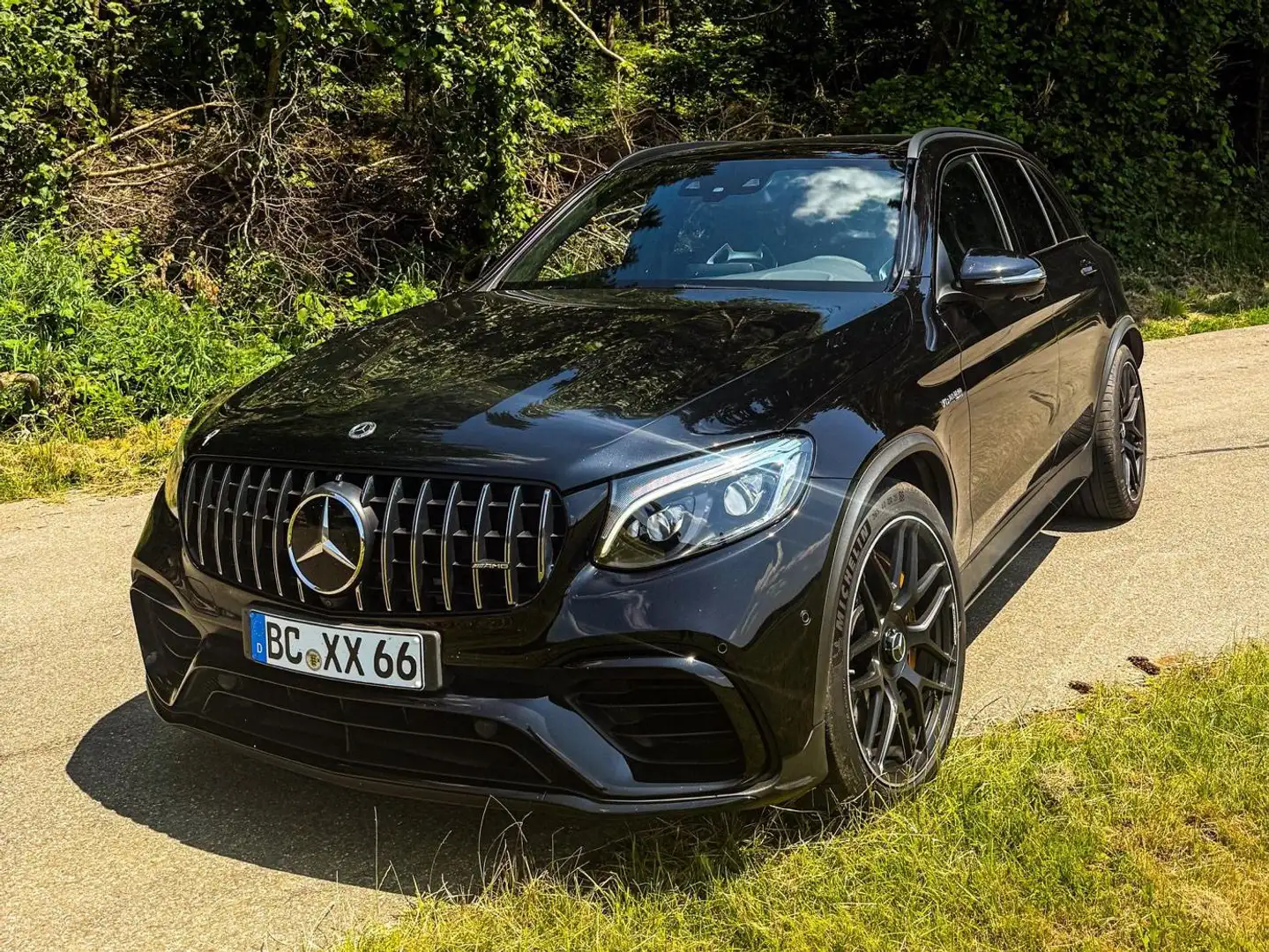 Mercedes-Benz GLC 63 AMG AMG GLC 63 S 4Matic+ AMG Speedshift MCT Edition 1 Schwarz - 1