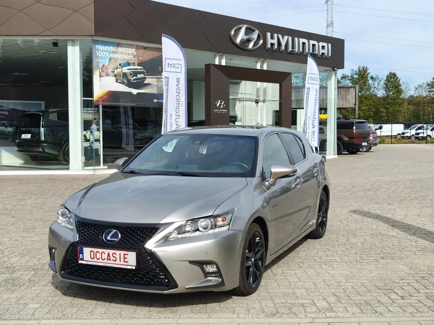 Lexus CT 200h Shadow Edition *Hybride *Automaat *Alcantara Grijs - 1
