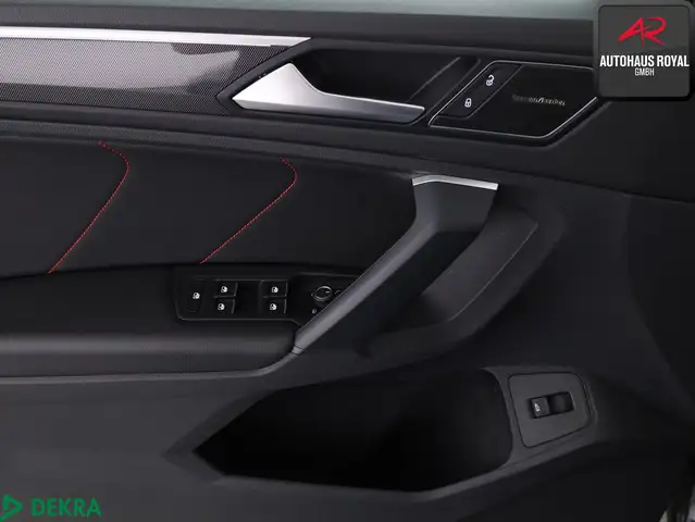 Volkswagen Tiguan view 11