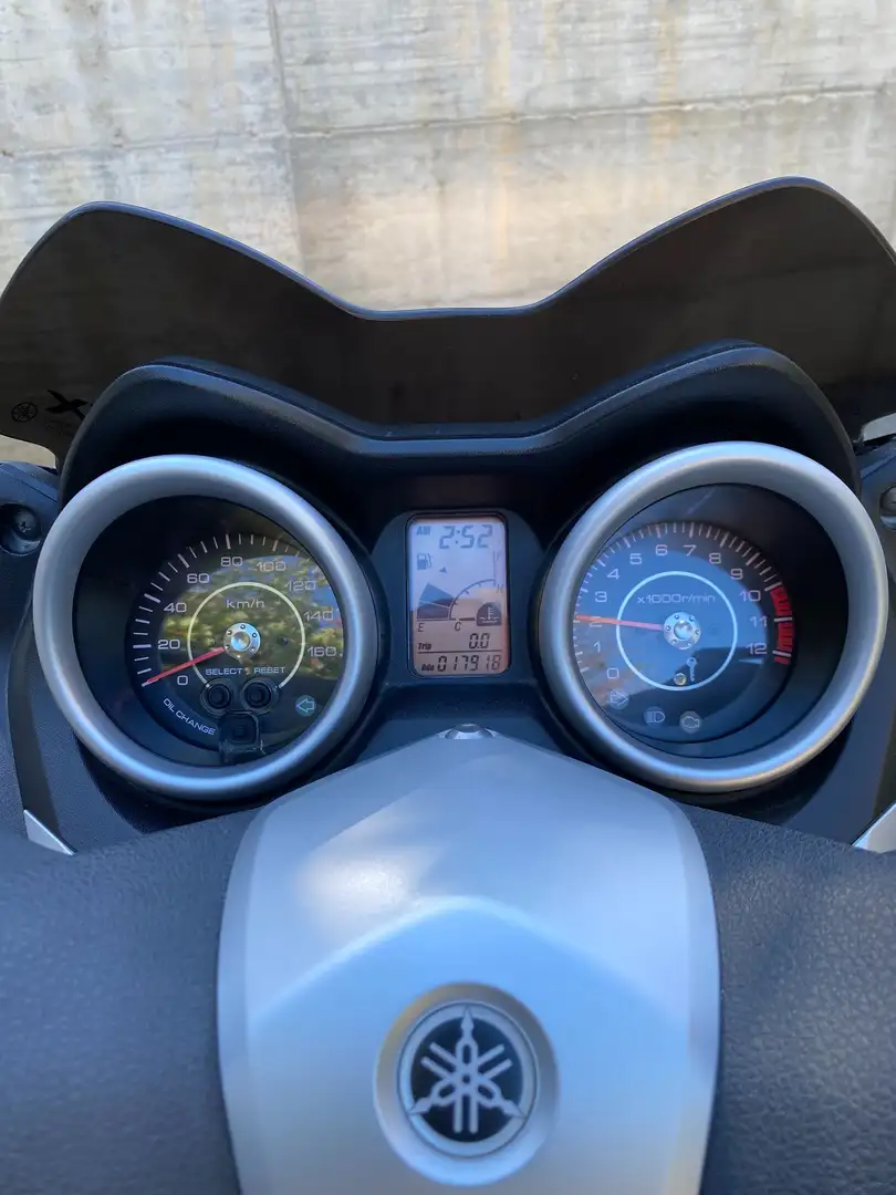 Yamaha X-Max 125 ABS Grigio - 1