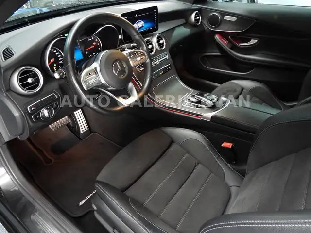 Mercedes-Benz C-Class view 11