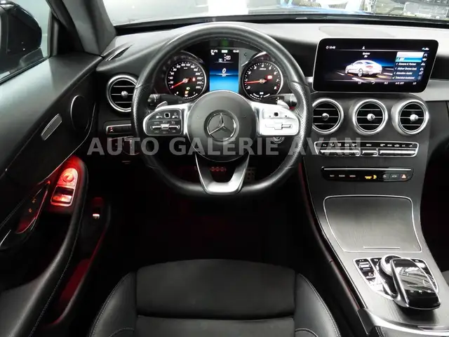 Mercedes-Benz C-Class view 8