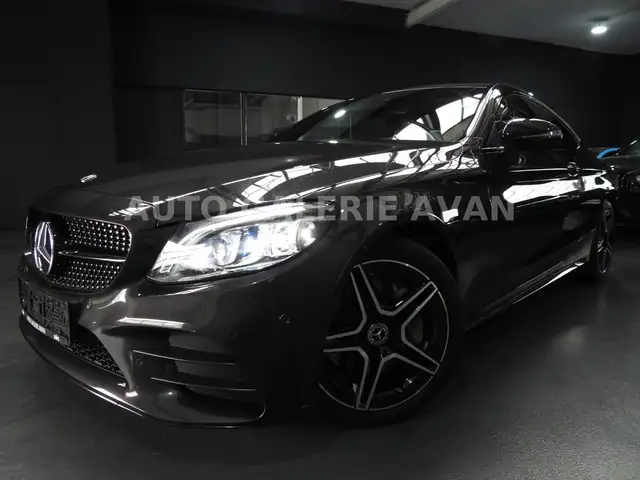 Mercedes-Benz C-Class view 6