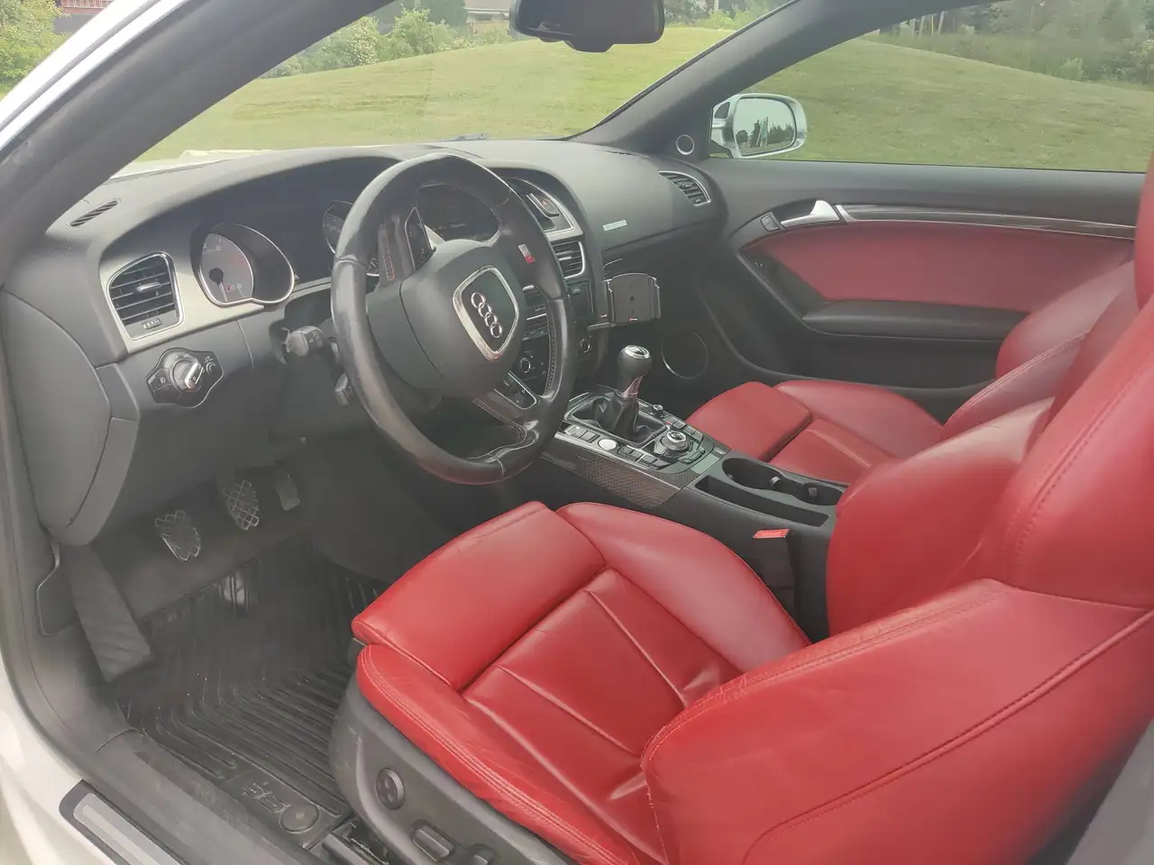 Audi S5 снимка Audi S5