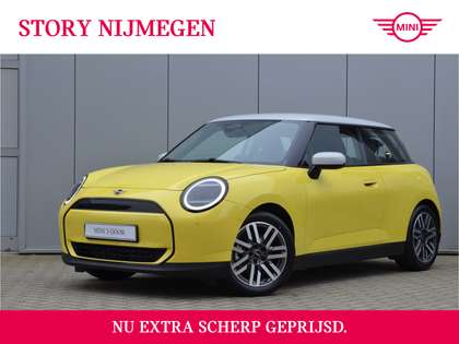MINI Cooper E Hatchback / Classic / Pakket S / 17 inch Parallel