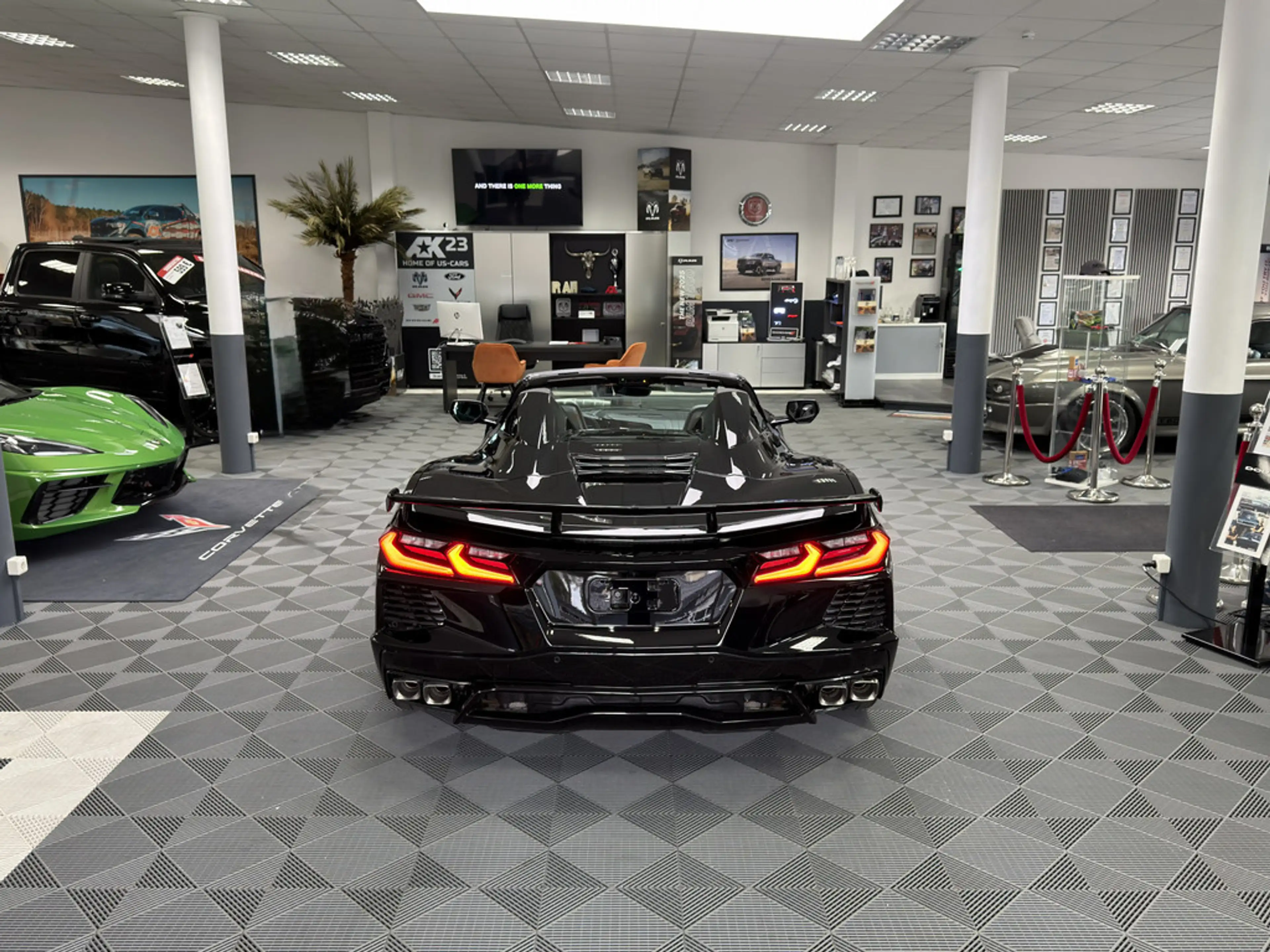 Corvette C8 Cabrio 2LT MY 2026, Magnetic,Lift — photo 9