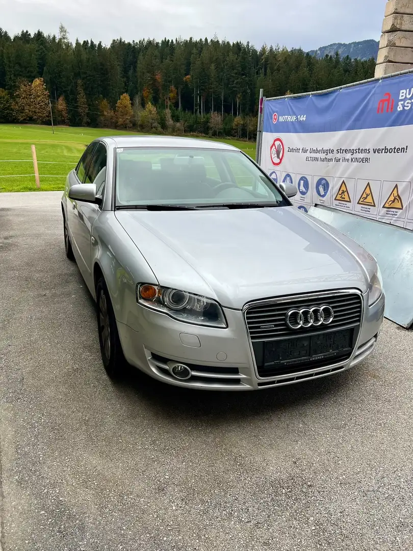 Audi A4 3,2 FSI V6 Multitronic - 1