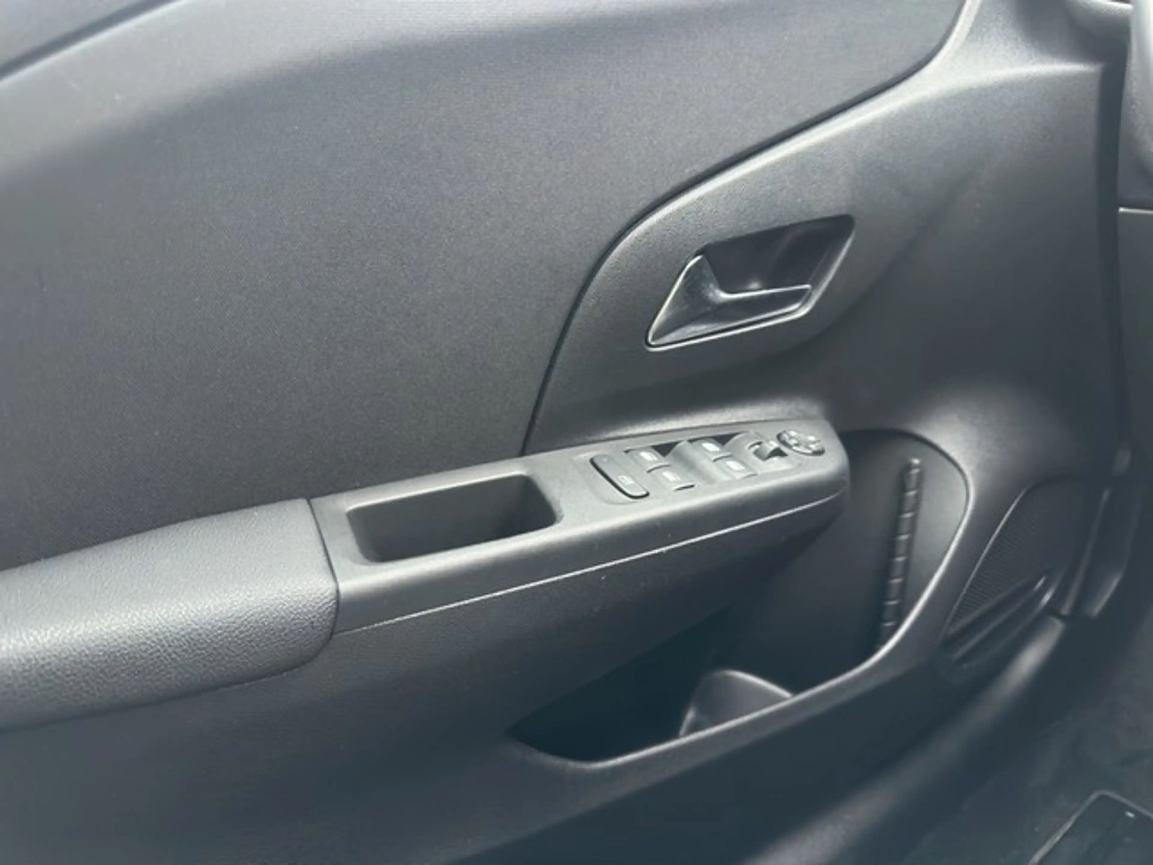 Opel Corsa-e Electric (MJ23D). Elektromotor 100kW (136 PS) — photo 14