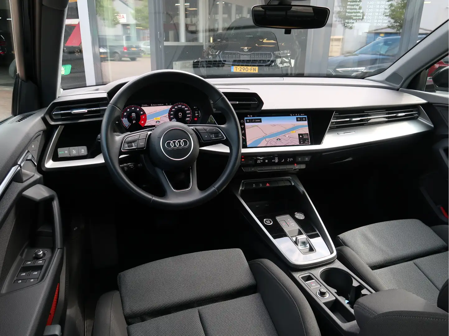 Audi A3 Sportback 30 TFSI Advanced edition | virtual | com Zwart - 2