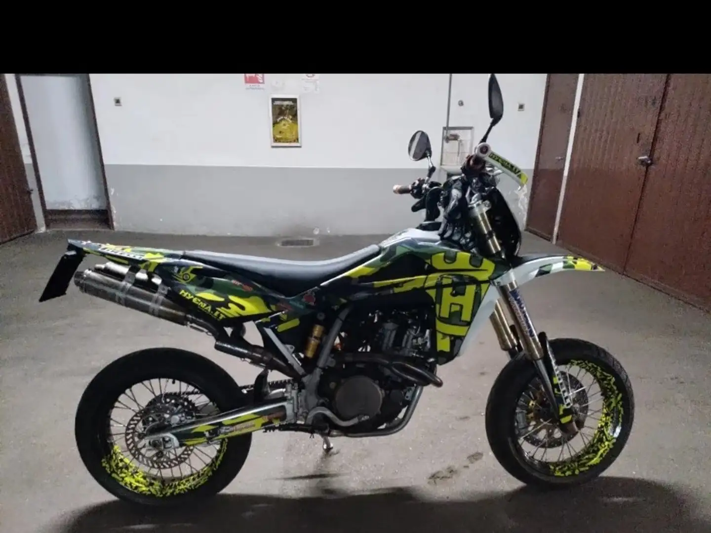 Husqvarna SM 449 Motard Verde - 2