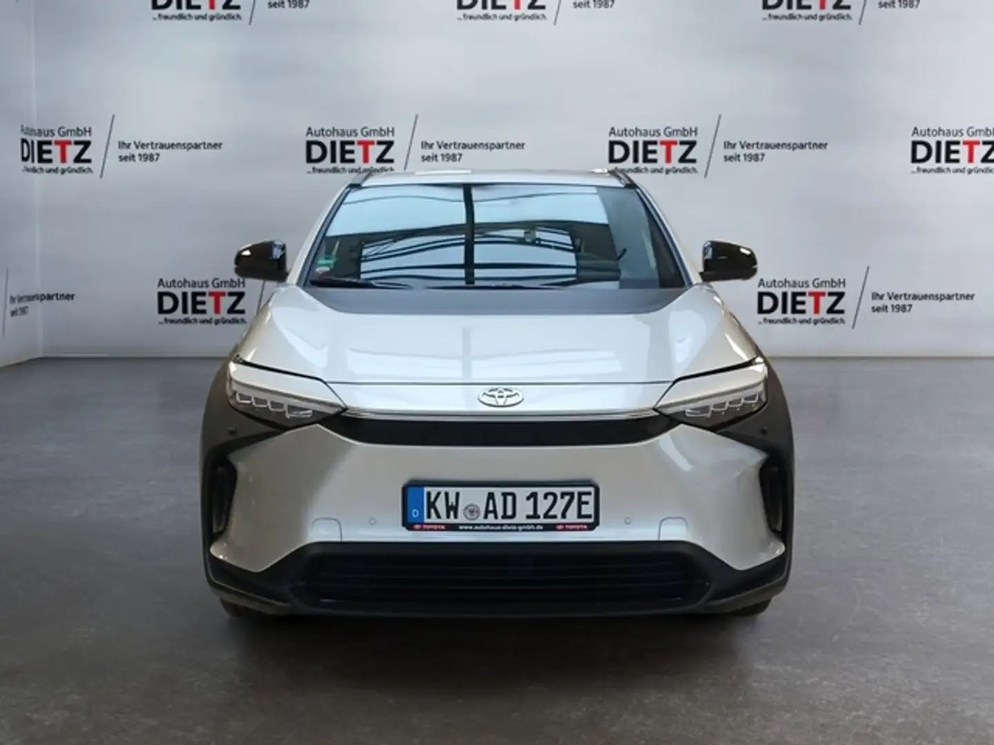 Toyota bZ4X FWD Lounge*MATRIX*ACC*360*NAVI*TOTW Argent - 2