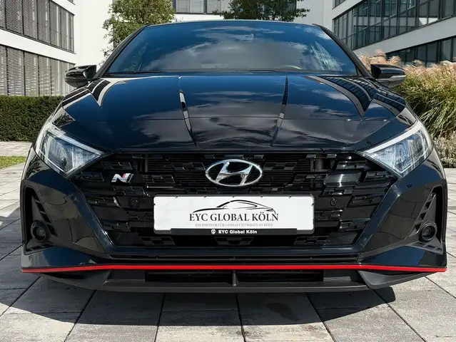 Hyundai i20 view 8