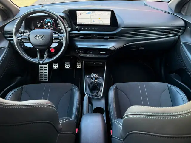 Hyundai i20 view 12