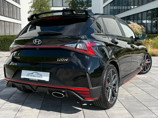 Hyundai i20 view 3