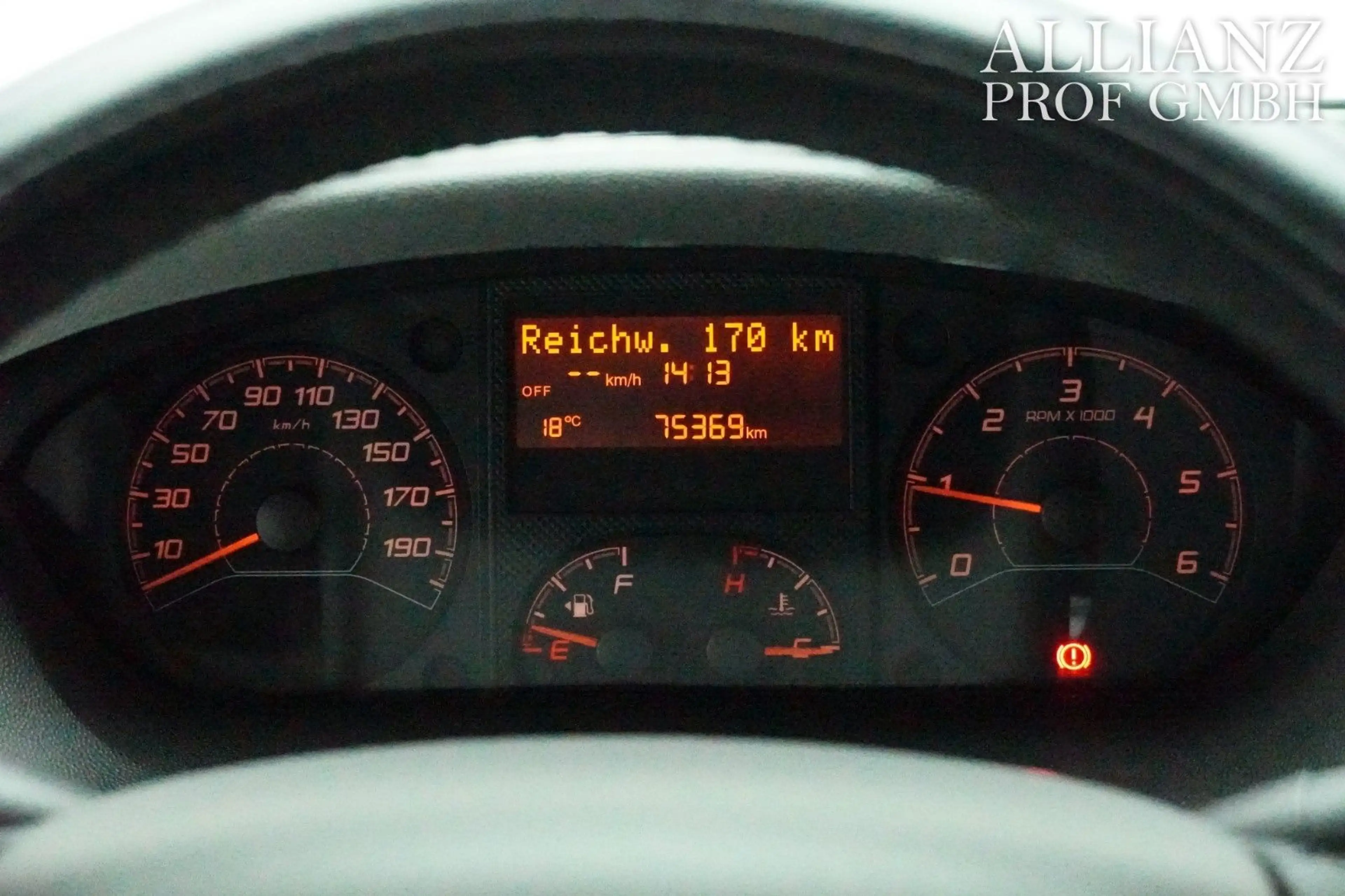 Peugeot Boxer Kombi 333 L2H2 Active Blue-HDi 160 Kamera — photo 9