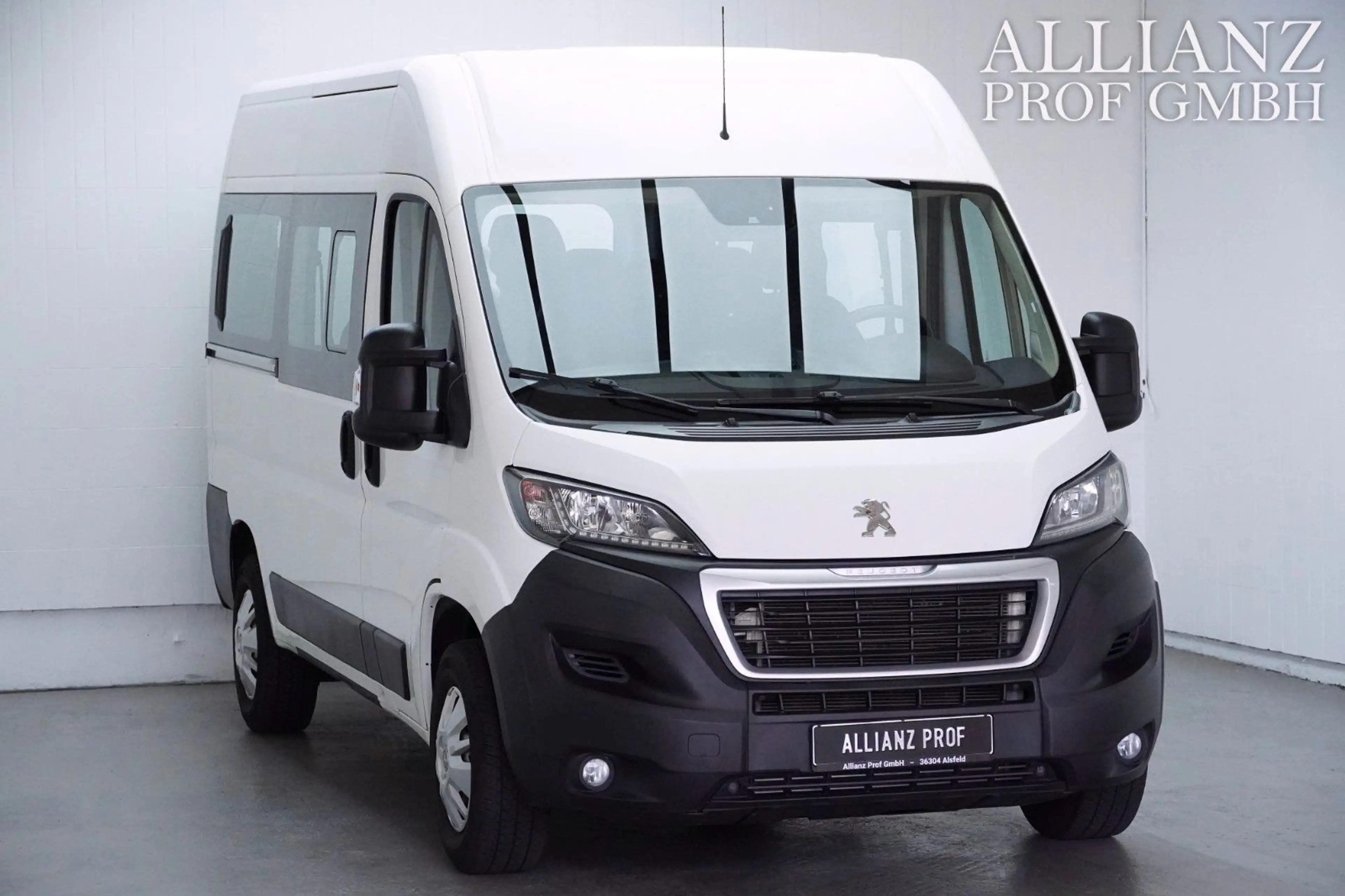 Peugeot Boxer Kombi 333 L2H2 Active Blue-HDi 160 Kamera — photo 3