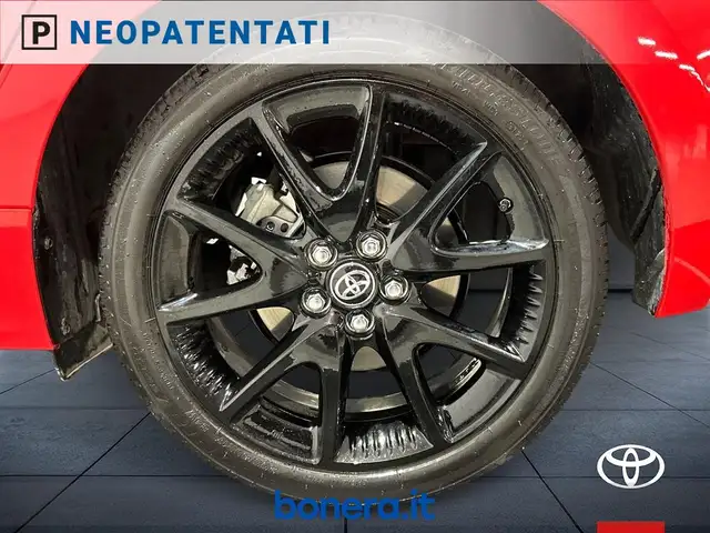 Toyota Yaris view 12