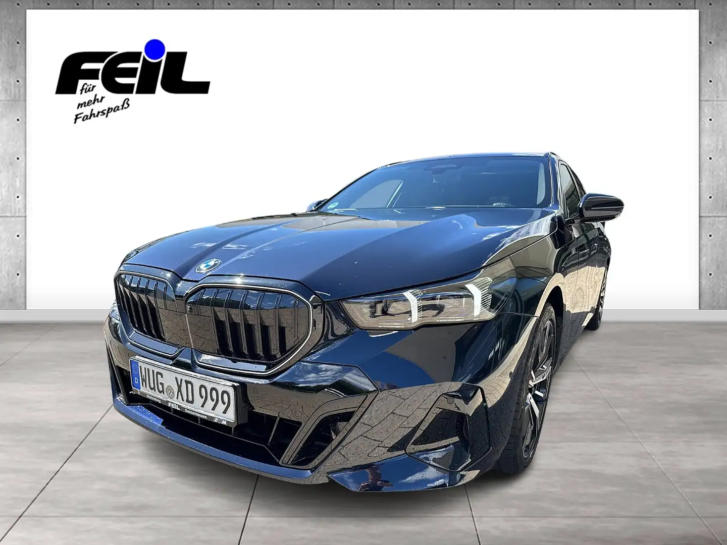 BMW 520 d xDrive M Sport M Sportpaket Head-Up DAB Schwarz - 2