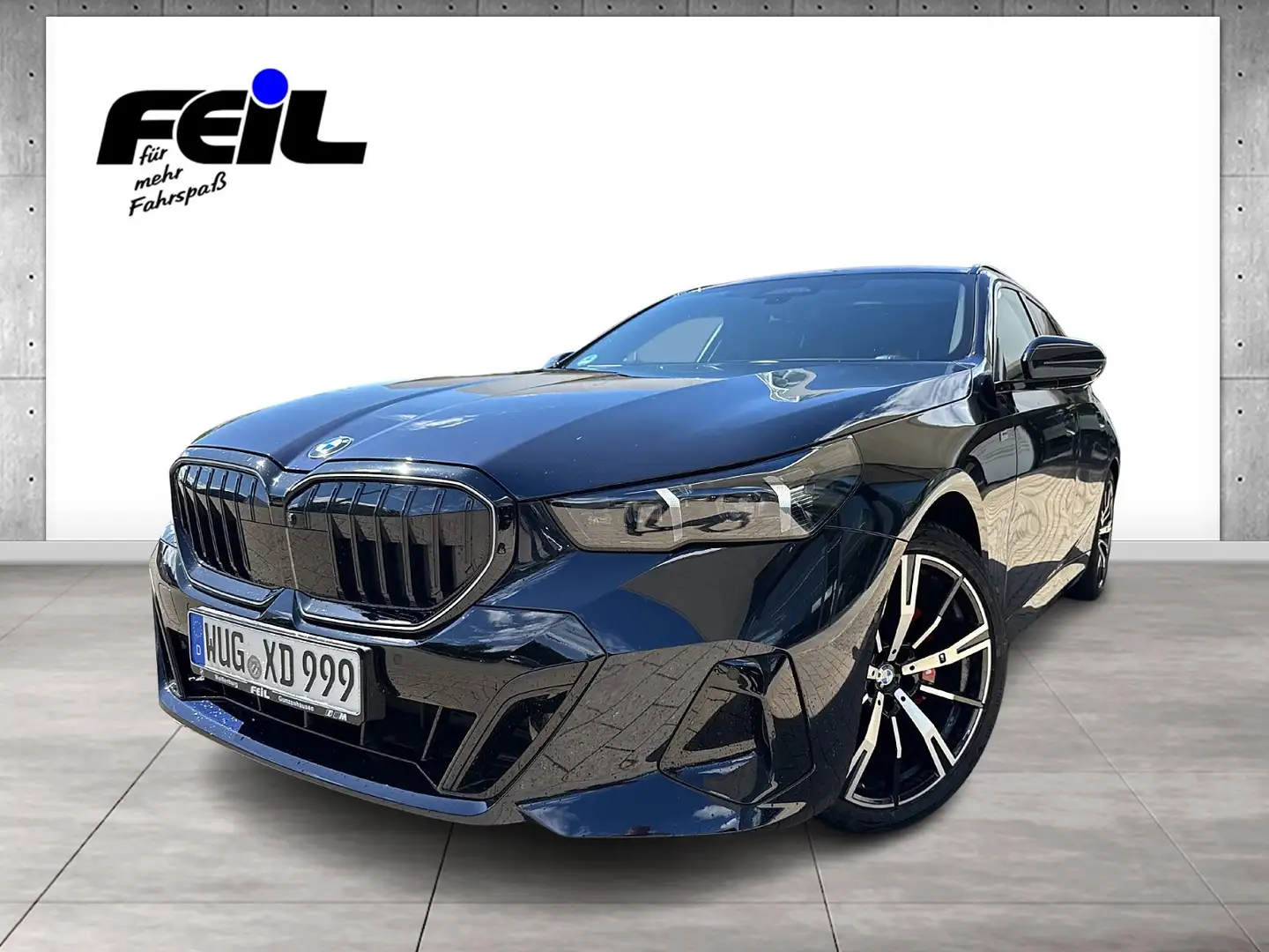 BMW 520 d xDrive M Sport M Sportpaket Head-Up DAB Schwarz - 1