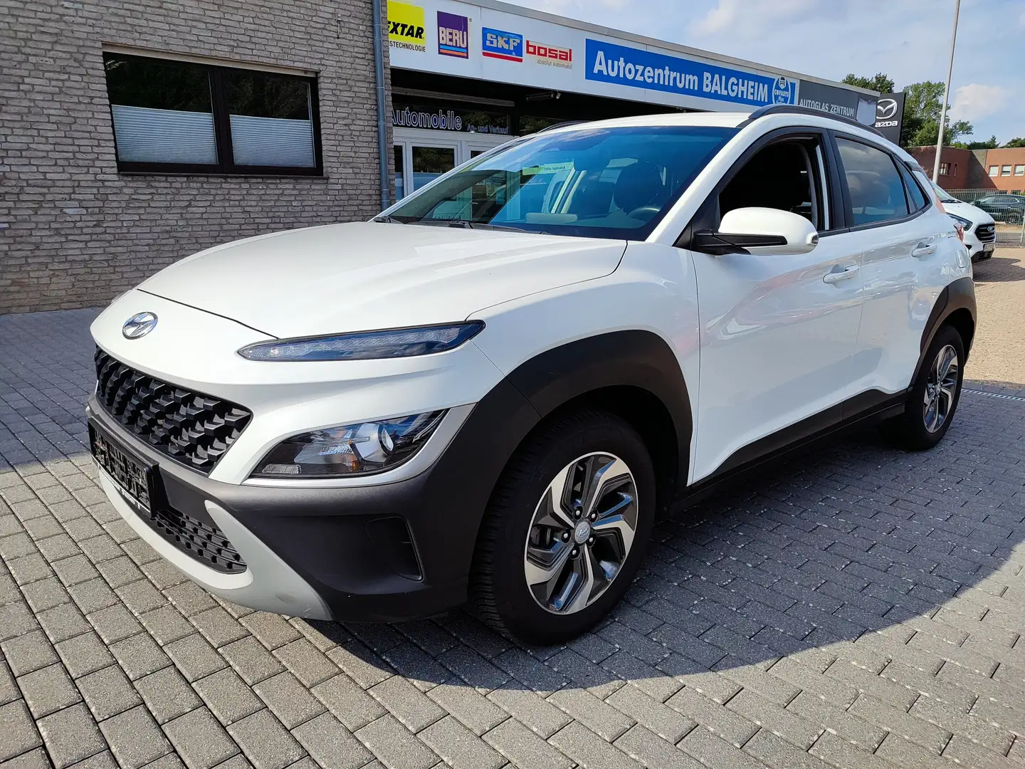 Hyundai KONA Prime Hybrid 2WD Weiß - 1
